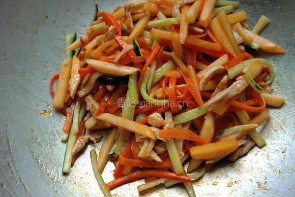 苹果炒鸡肉丝的做法图解10