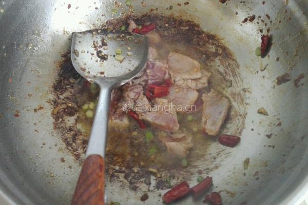 豆皮炒双耳的做法图解10