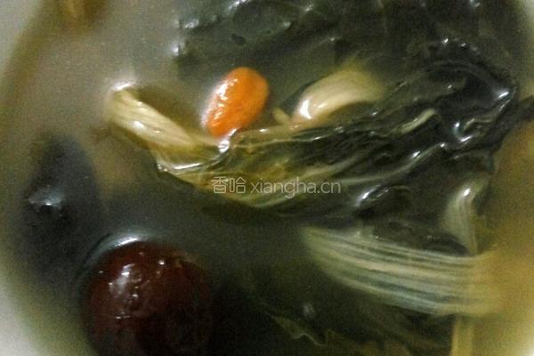 猪肉菜干山药汤的做法图解4