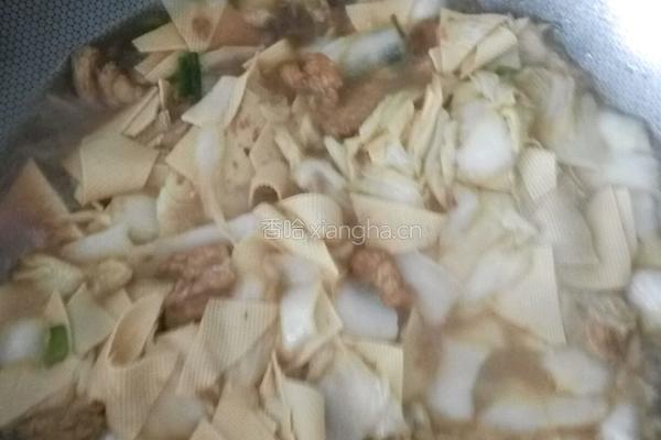 干豆腐白菜炖肉的做法图解9