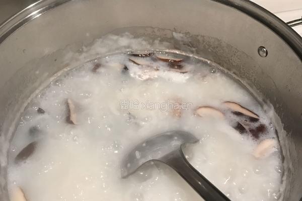 潮汕海鲜粥的做法图解2