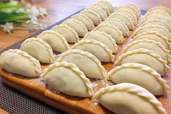 花边饺子（猪肉韭菜馅）的做法图解18