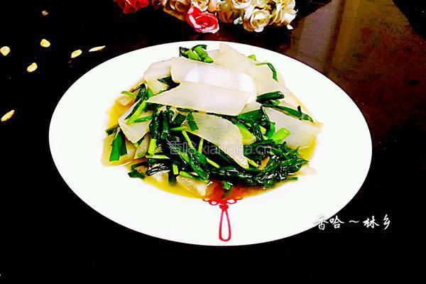 韭菜炒芥菜莴笋的做法图解8