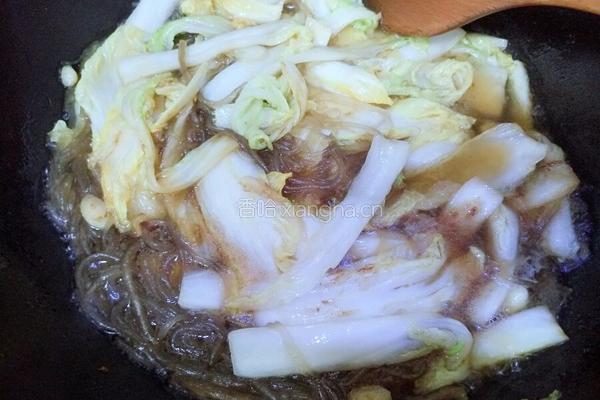 娃娃菜炖粉条的做法图解9