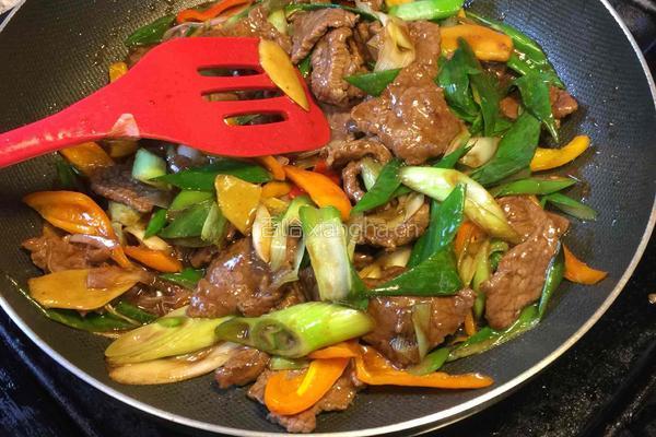 姜葱牛肉的做法图解8