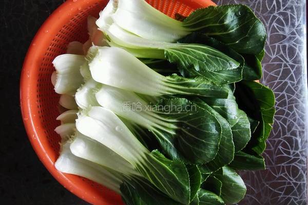 油渣青菜的做法图解1