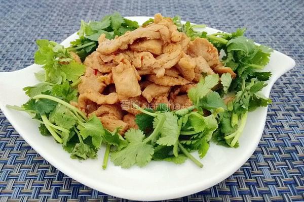 芫荽爆里脊的做法图解8