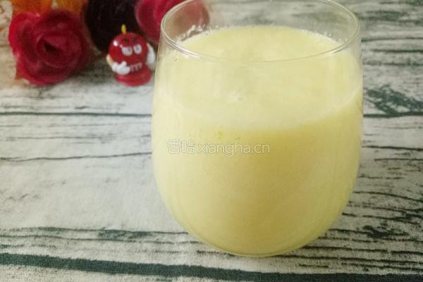 菠萝梨汁的做法图解2