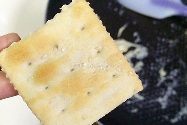 牛轧糖夹心苏打饼干的做法图解11