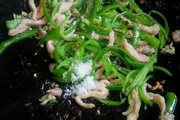 青椒肉丝盖饭的做法图解9