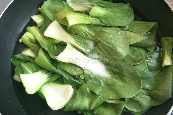 香菇油菜的做法图解3