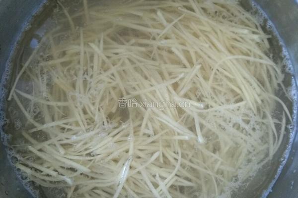 自制零食香脆薯条的做法图解2
