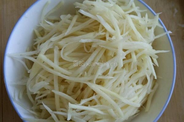 自制零食香脆薯条的做法图解3