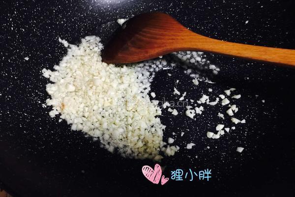 蒜蓉菠菜的做法图解4