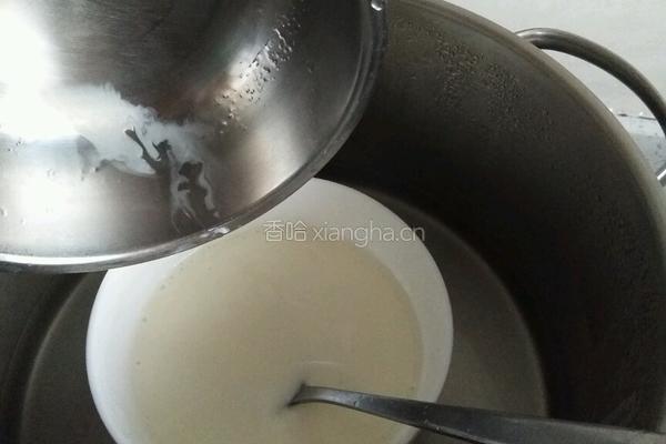 樱花酸奶慕斯蛋糕的做法图解6