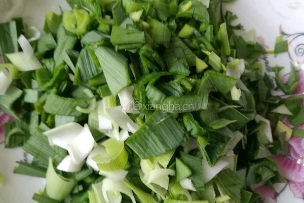 炒腊肉的做法图解1