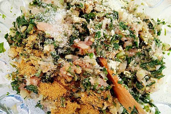 荠菜肉饺子馅的做法图解7