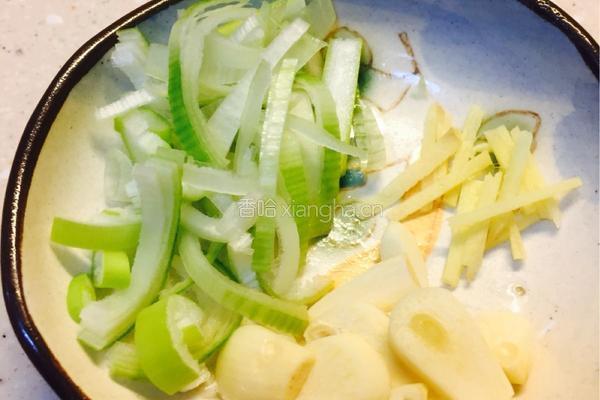 煎酿瓤豆腐的做法图解4