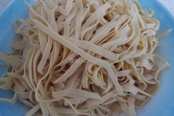 葱香豆皮的做法图解1