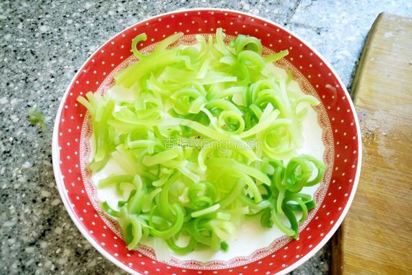 芥兰炒鸡蛋的做法图解8