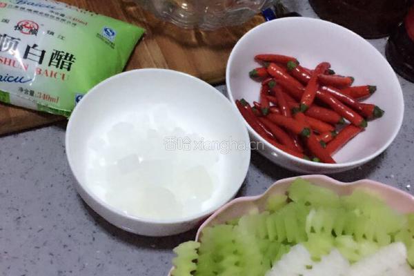 爽口泡菜的做法图解3