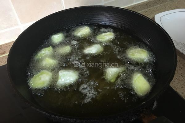 东北脆皮烧茄子的做法图解3