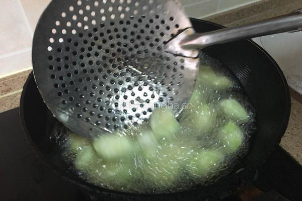 东北脆皮烧茄子的做法图解4