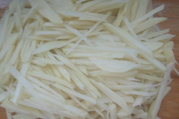 溜土豆丝的做法图解1