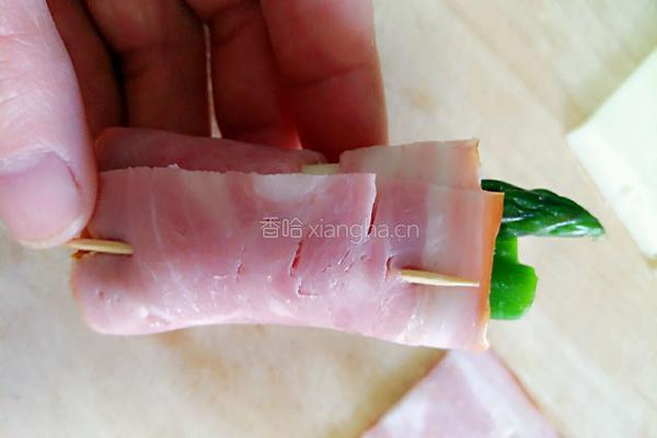 培根芝士芦笋卷的做法图解5