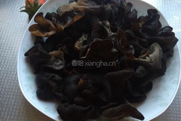 木耳蘸料的做法图解3