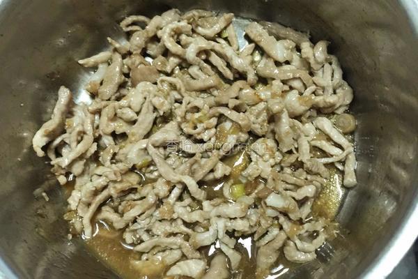 肉丝炝香芹的做法图解4