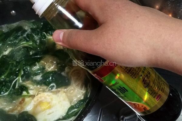 菠菜鸡蛋虾米面条的做法图解10