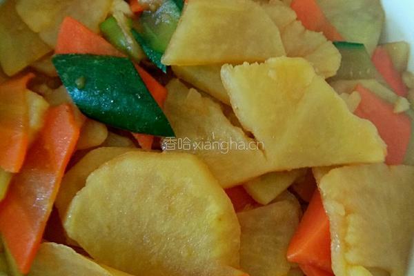土豆片炒胡萝卜的做法图解6