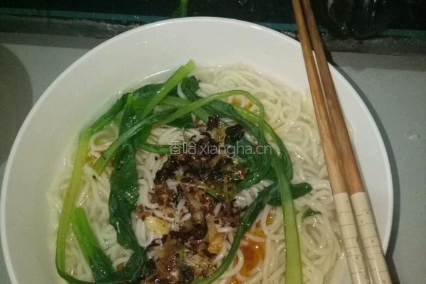 鸡蛋青菜面的做法图解3