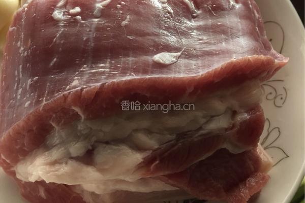 长缸豆肉丁焖饭的做法图解1