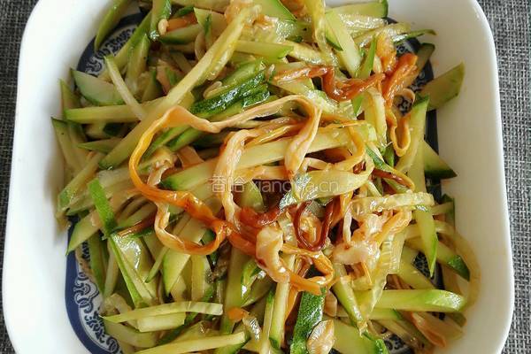 红油金针菇拌黄瓜的做法图解5
