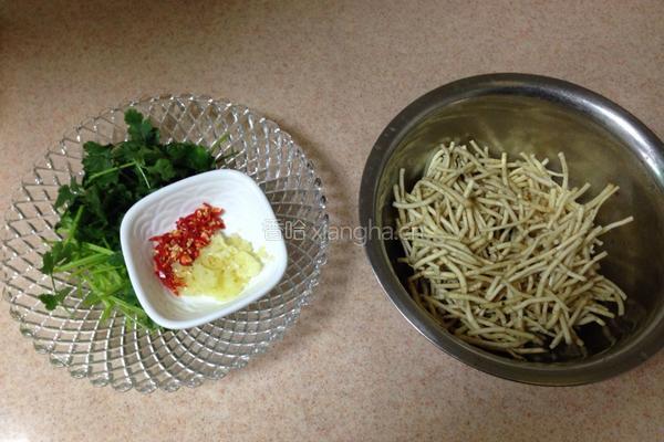 凉拌鱼腥草的做法图解2