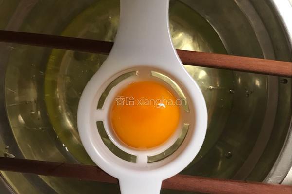 戚风蛋糕的做法图解2