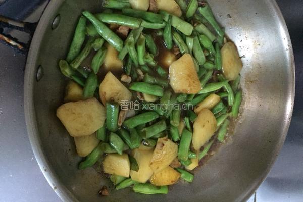芸豆炖土豆的做法图解7