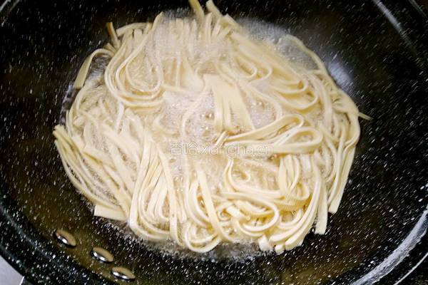 素炒豆腐皮的做法图解4