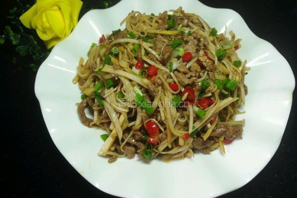 芋头丝炒牛肉的做法图解11