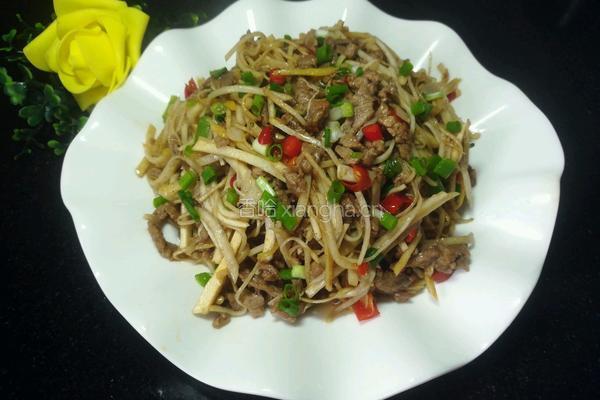 芋头丝炒牛肉的做法图解12