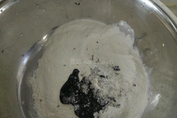黑芝麻软饼（简单）的做法图解1