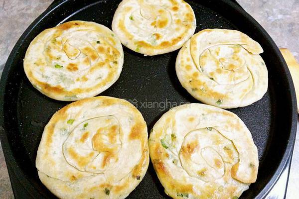 葱油烙饼的做法图解17