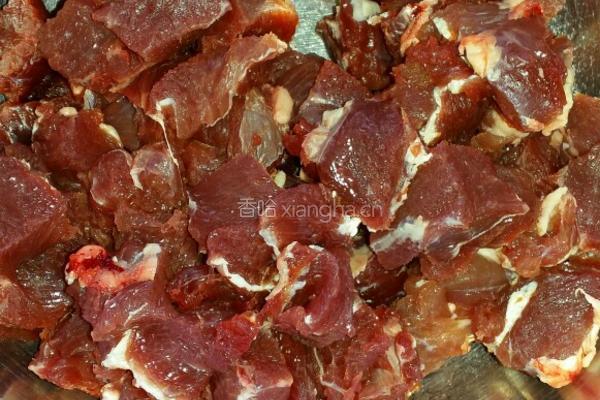 红烧牛肉的做法图解1