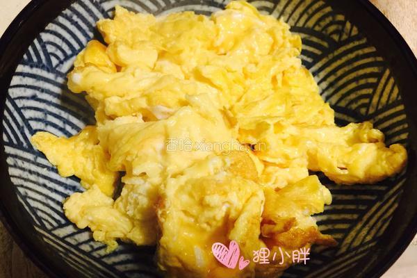 蒜苗炒鸡蛋的做法图解7