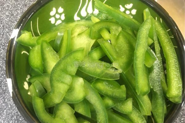 青椒牛肉的做法图解4