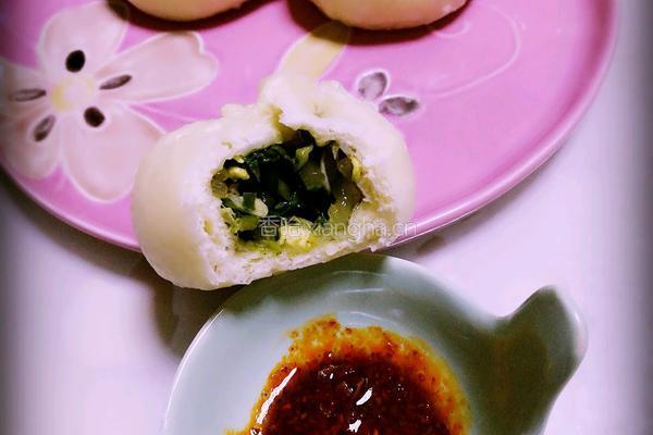 韭菜包子韭菜盒子的做法图解6