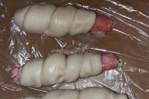 香肠馒头卷的做法图解5