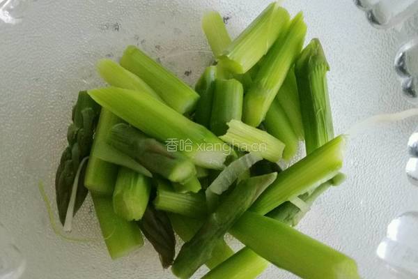 芦笋虾仁的做法图解4
